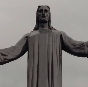 Meet your Posher, Eliseo